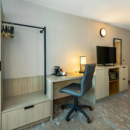 Comfort Inn Laval Dış mekan fotoğraf