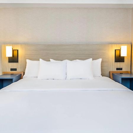 Comfort Inn Laval Dış mekan fotoğraf