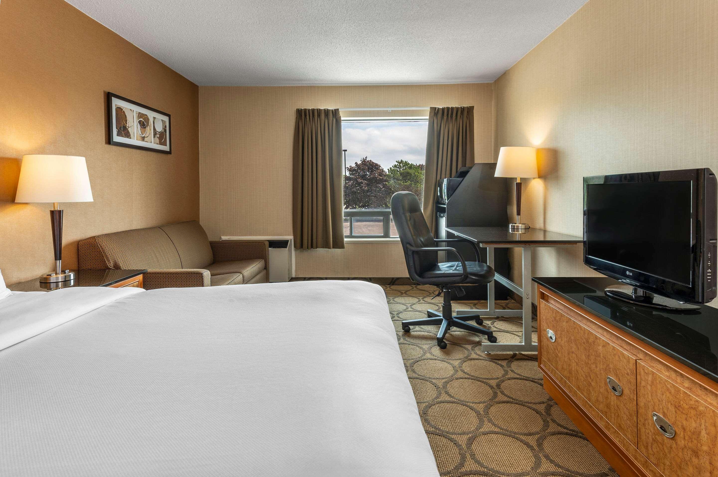 Comfort Inn Laval Dış mekan fotoğraf