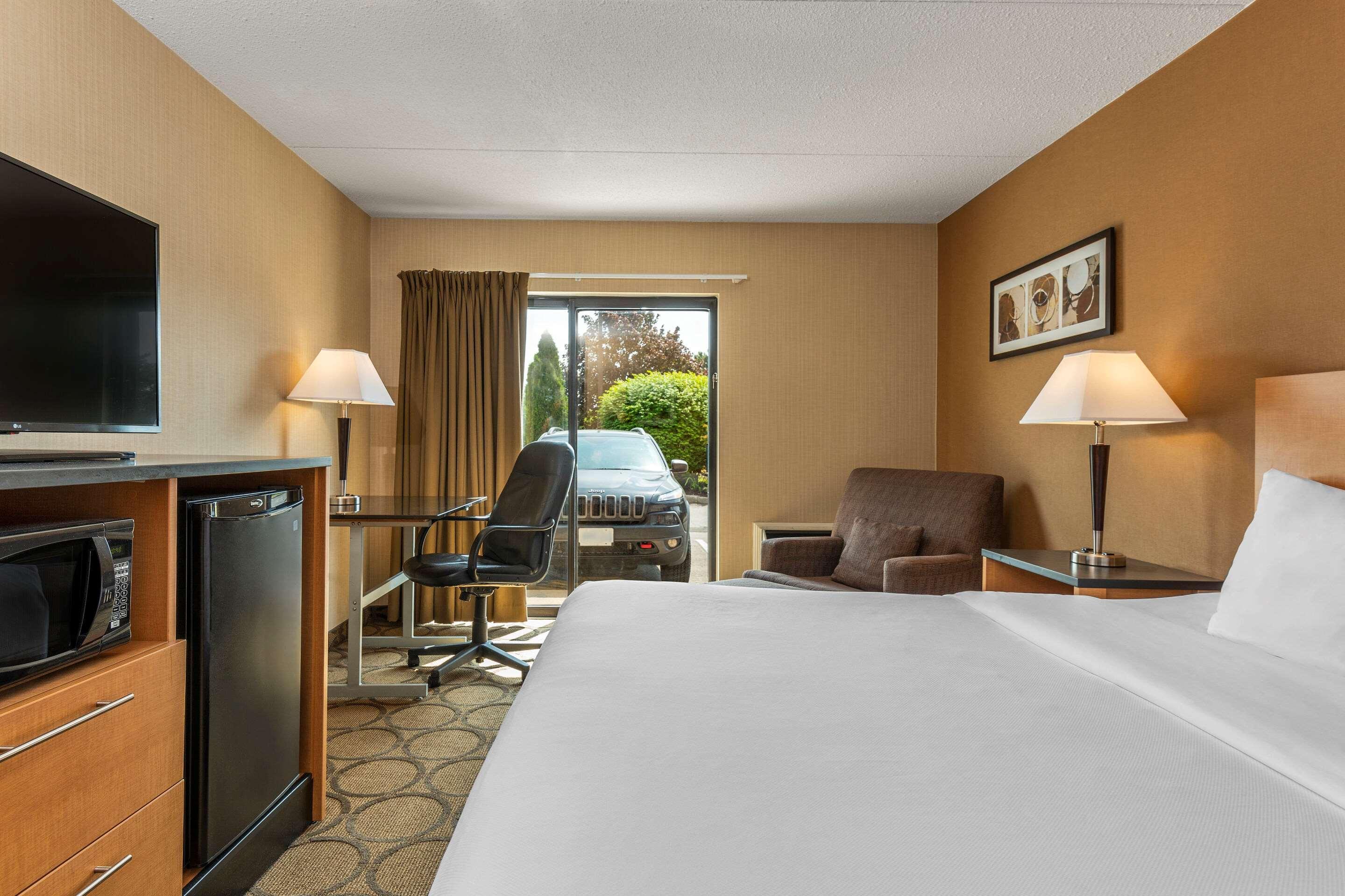 Comfort Inn Laval Dış mekan fotoğraf