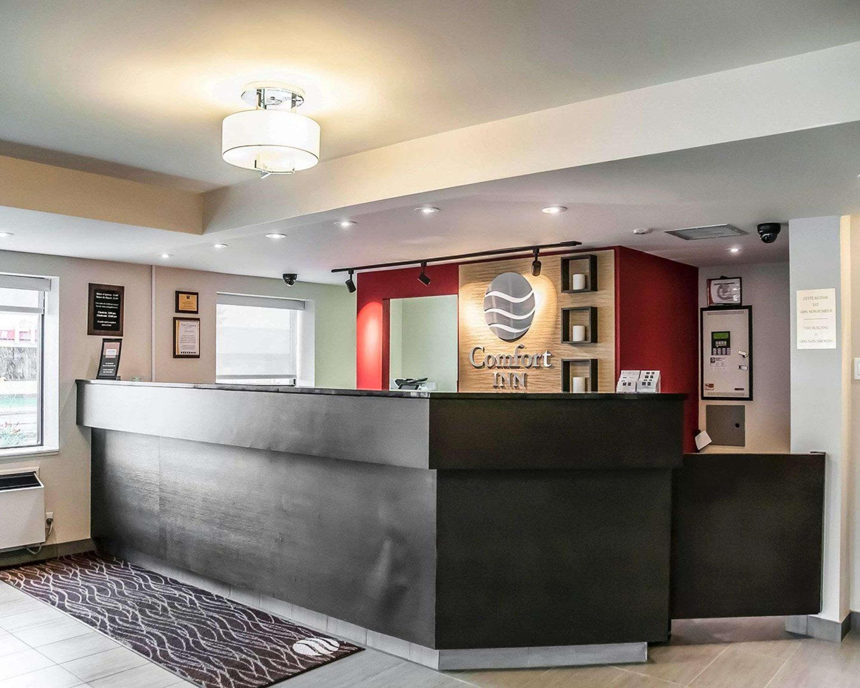 Comfort Inn Laval Dış mekan fotoğraf