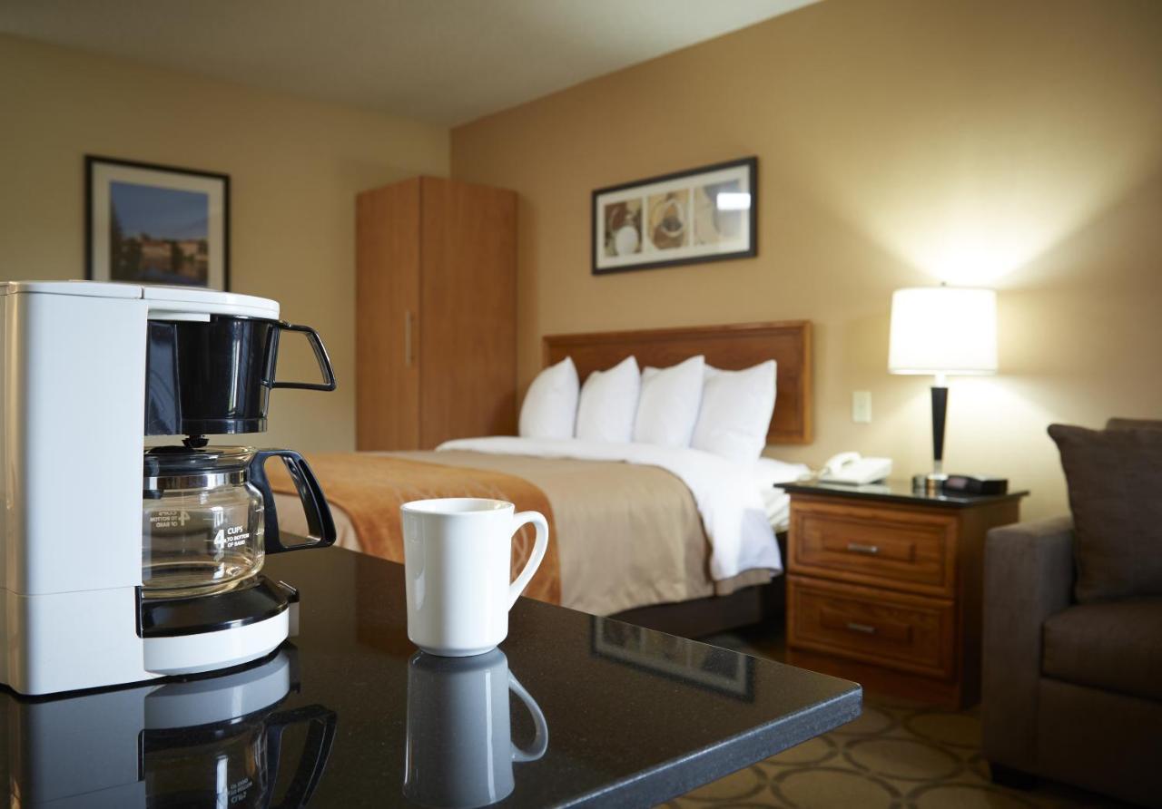 Comfort Inn Laval Dış mekan fotoğraf