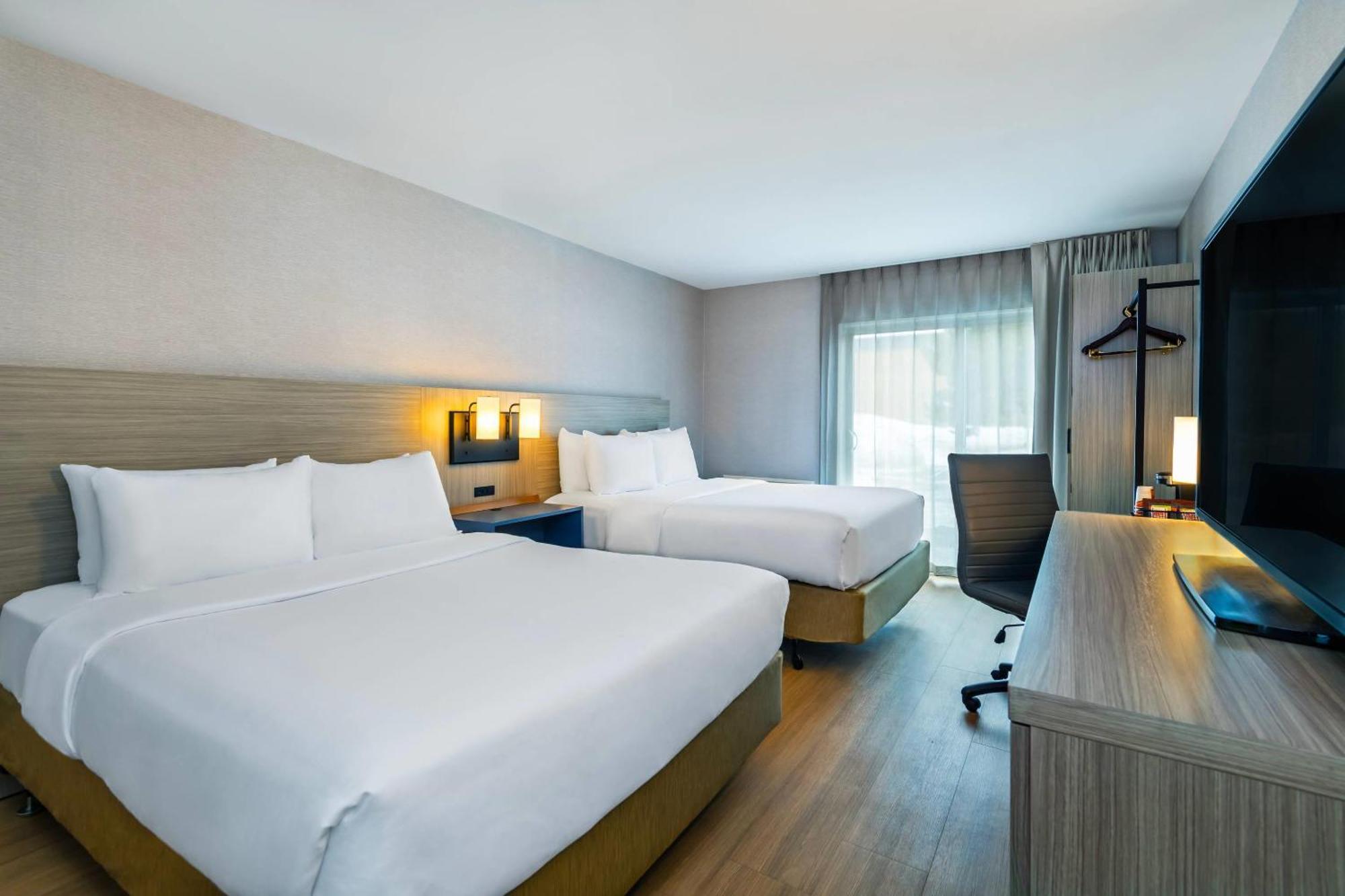 Comfort Inn Laval Dış mekan fotoğraf