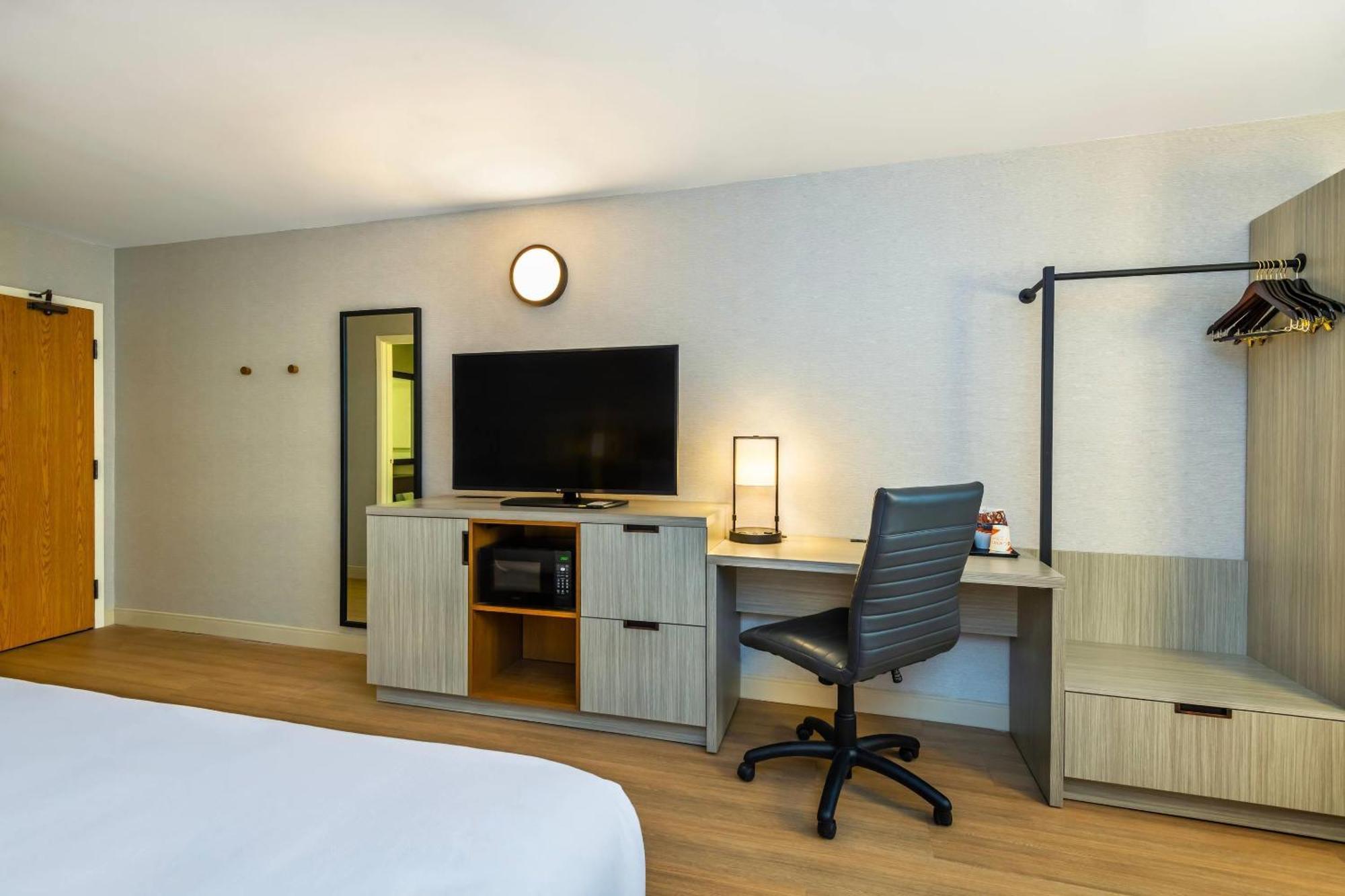 Comfort Inn Laval Dış mekan fotoğraf