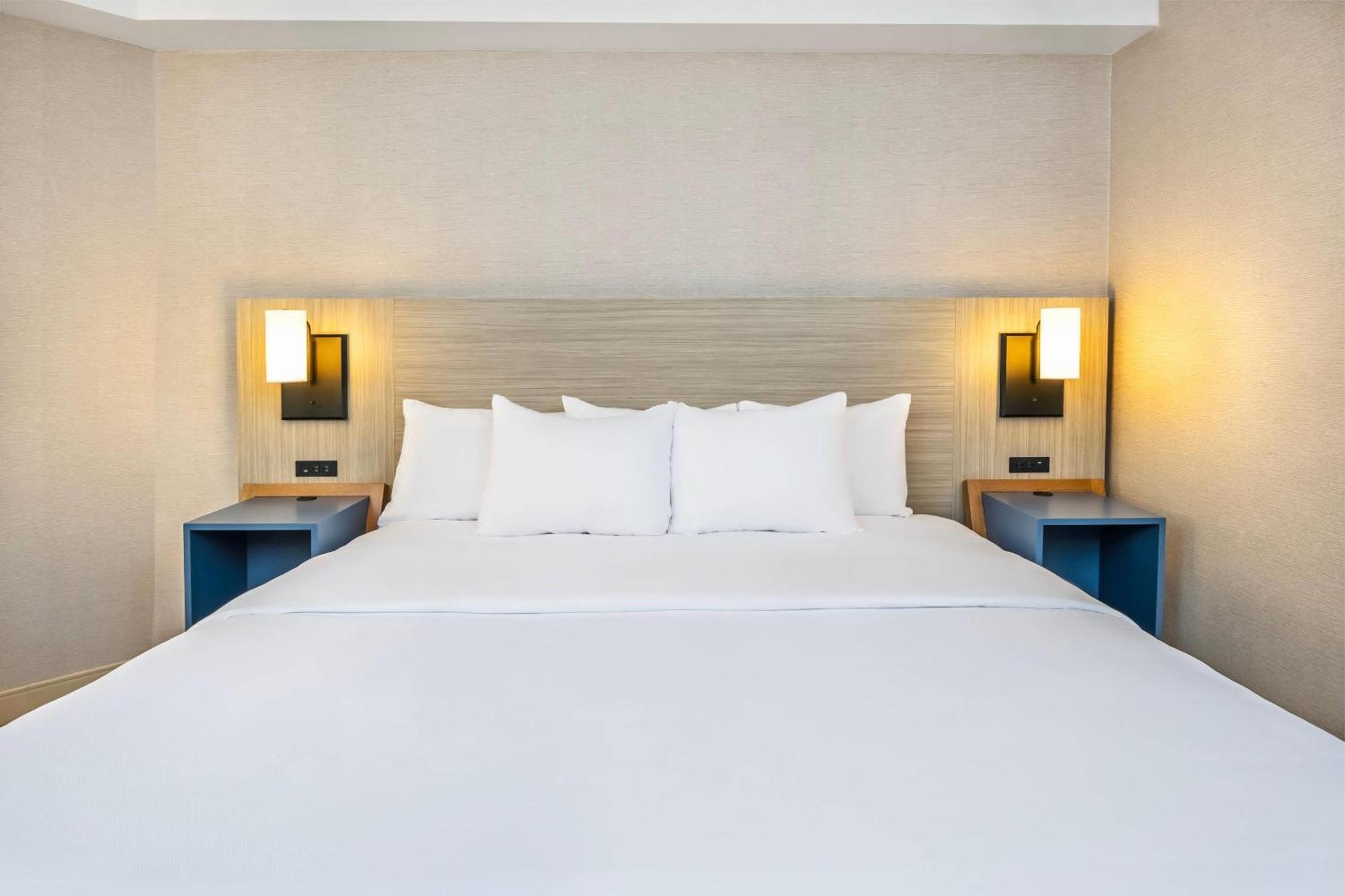 Comfort Inn Laval Dış mekan fotoğraf