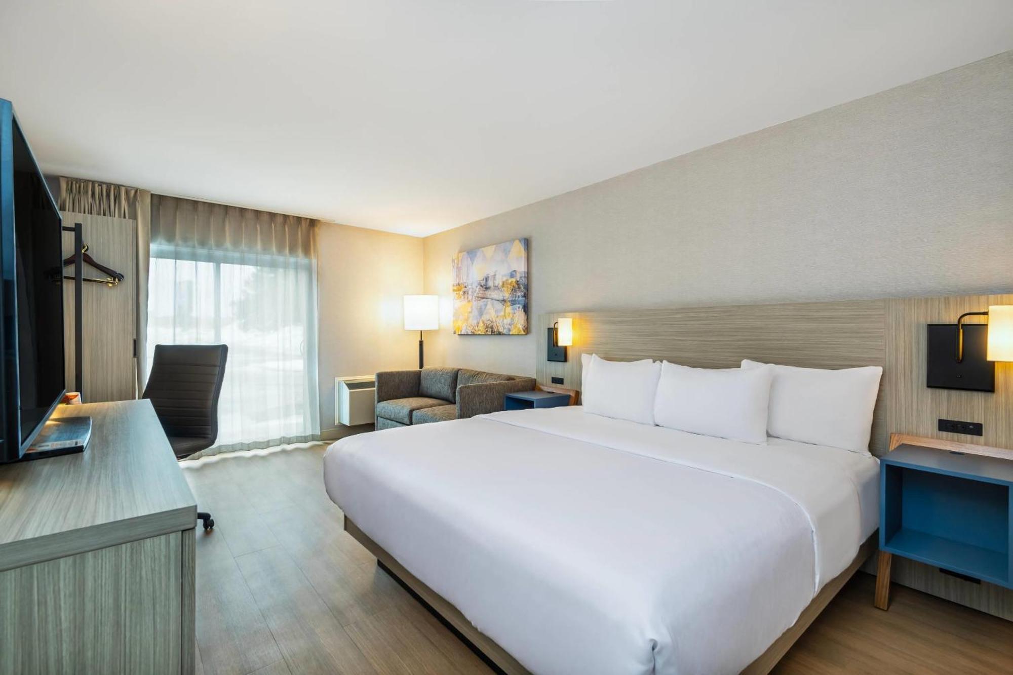 Comfort Inn Laval Dış mekan fotoğraf