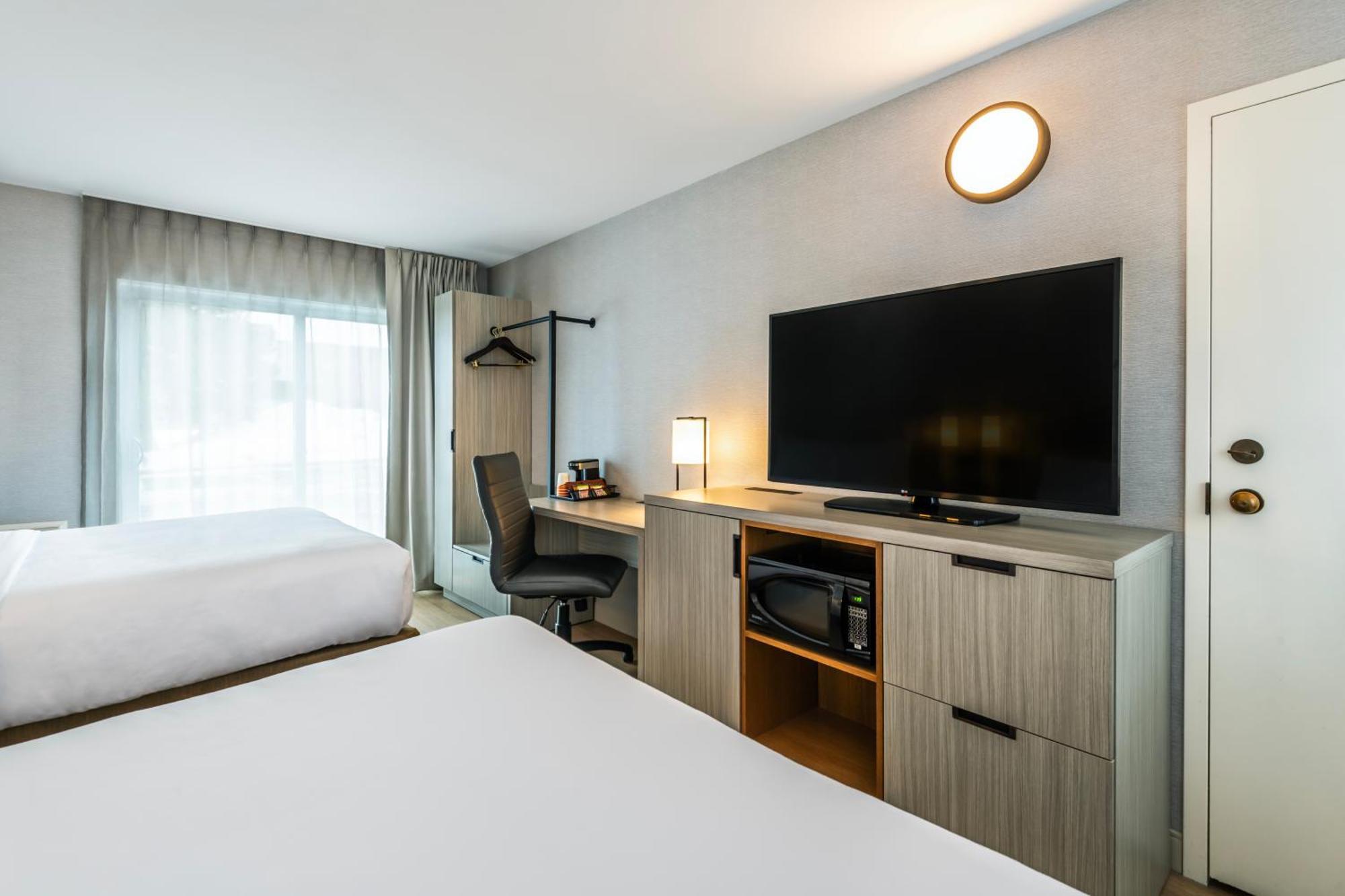 Comfort Inn Laval Dış mekan fotoğraf