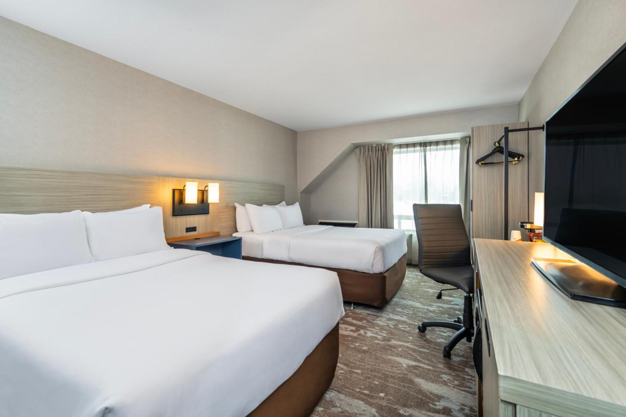 Comfort Inn Laval Dış mekan fotoğraf
