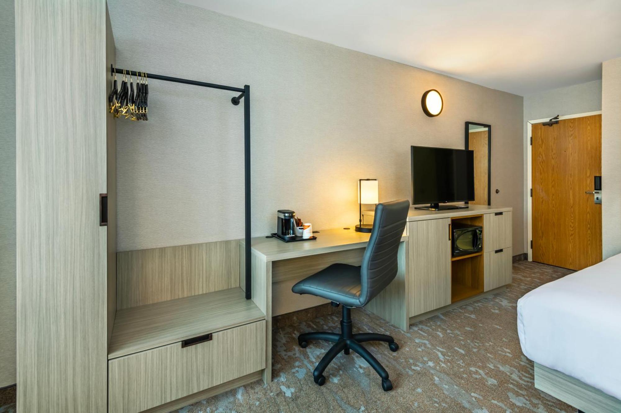 Comfort Inn Laval Dış mekan fotoğraf